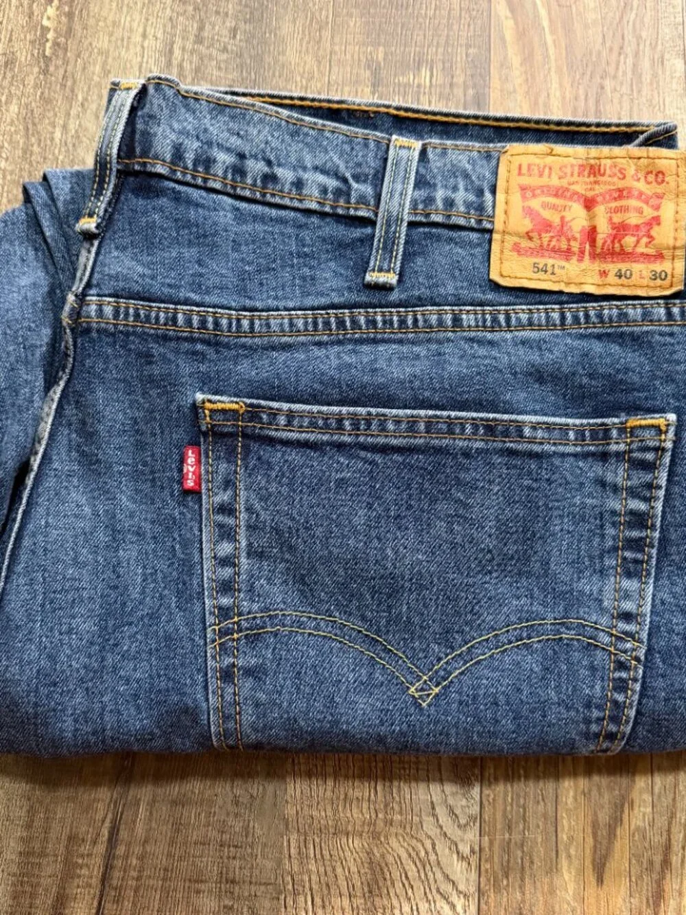 Levi's 541 Athletic Fit Men's Jeans 40x30 Blue Denim